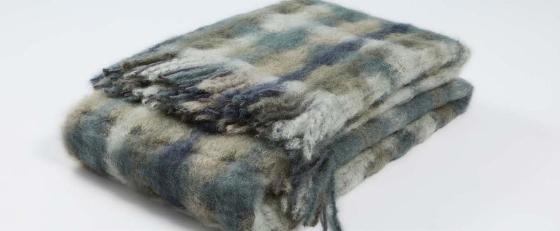 Mantas Ezcaray Mohair Plaid  "Mia" - REF. MI-76