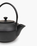 Serax-theepot-zwart-japans-gietijzer-Regalino