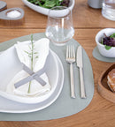 LIND DNA Placemat Curve L - Duurzaam leer - "Hippo" Olive Green