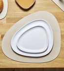 LINDDNA-Sand-placemat-curve-beige-leer