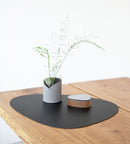 LINDDNA-zwart-placemat-curve